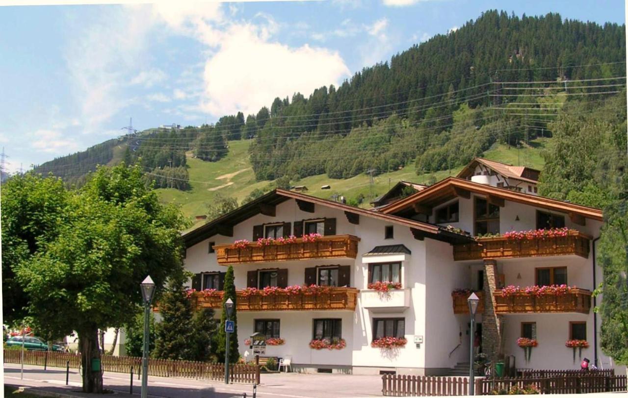 Haus Fallesin Sankt Anton am Arlberg Buitenkant foto