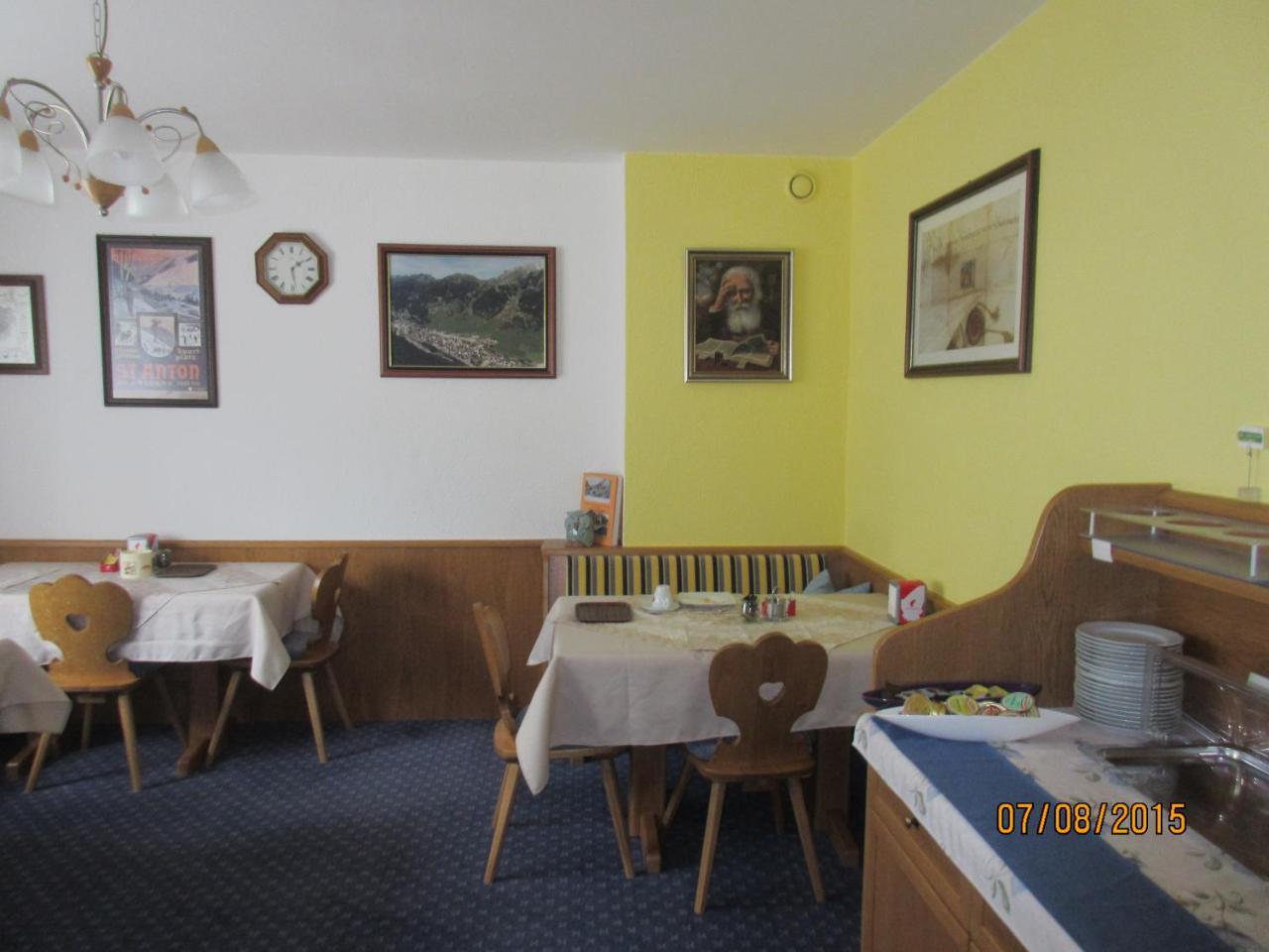 Haus Fallesin Sankt Anton am Arlberg Buitenkant foto